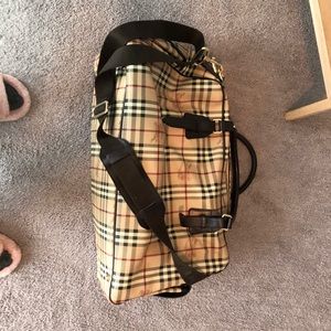 Authentic leather Burberry duffel bag
